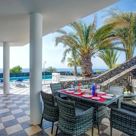 Willa Rodea Cuatro By Plus Playa Blanca (Lanzarote)